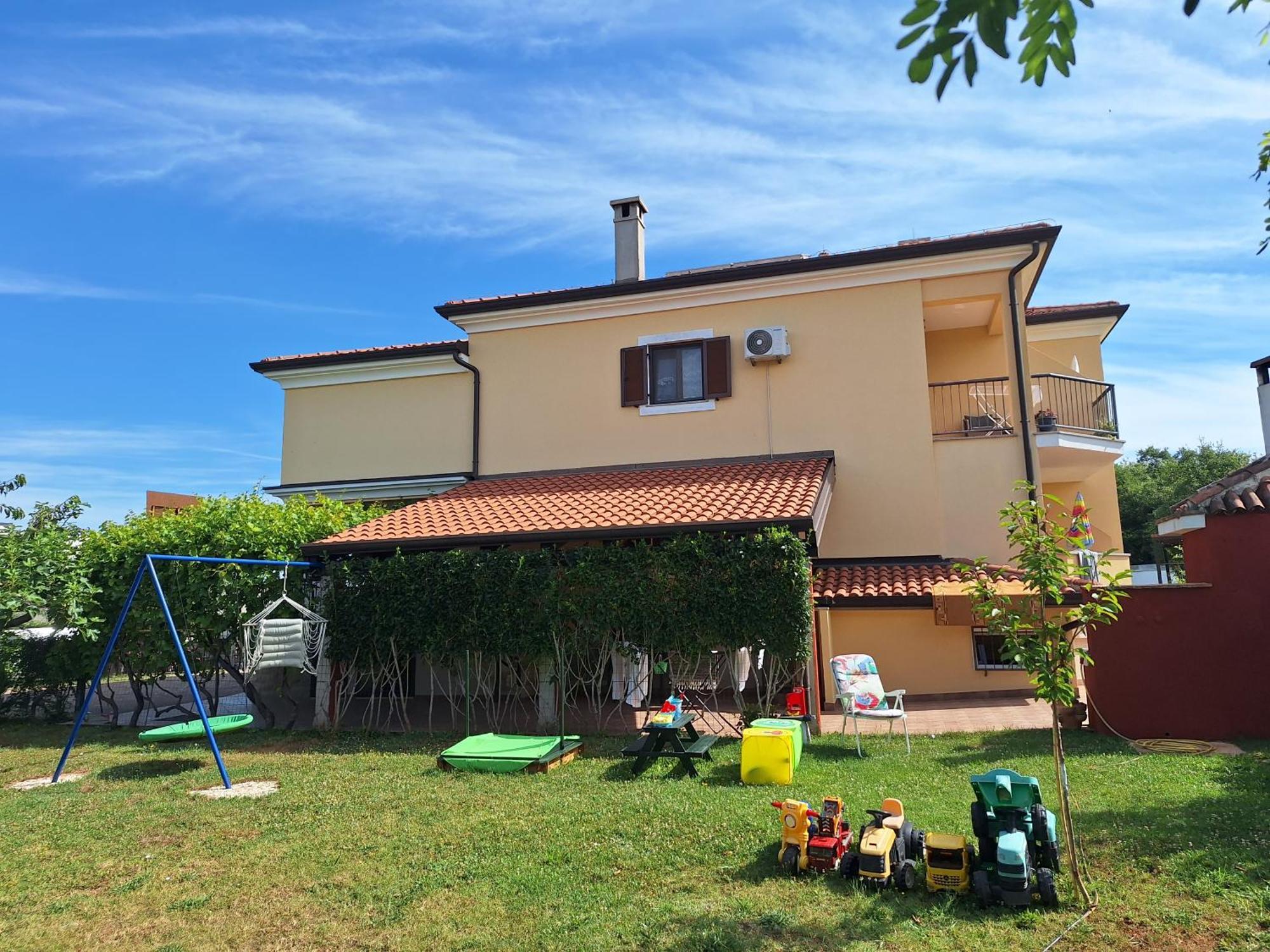 Apartmani Berber Babici Exterior photo