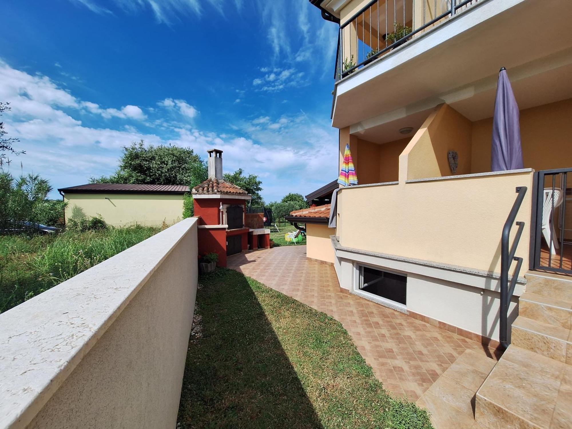Apartmani Berber Babici Exterior photo