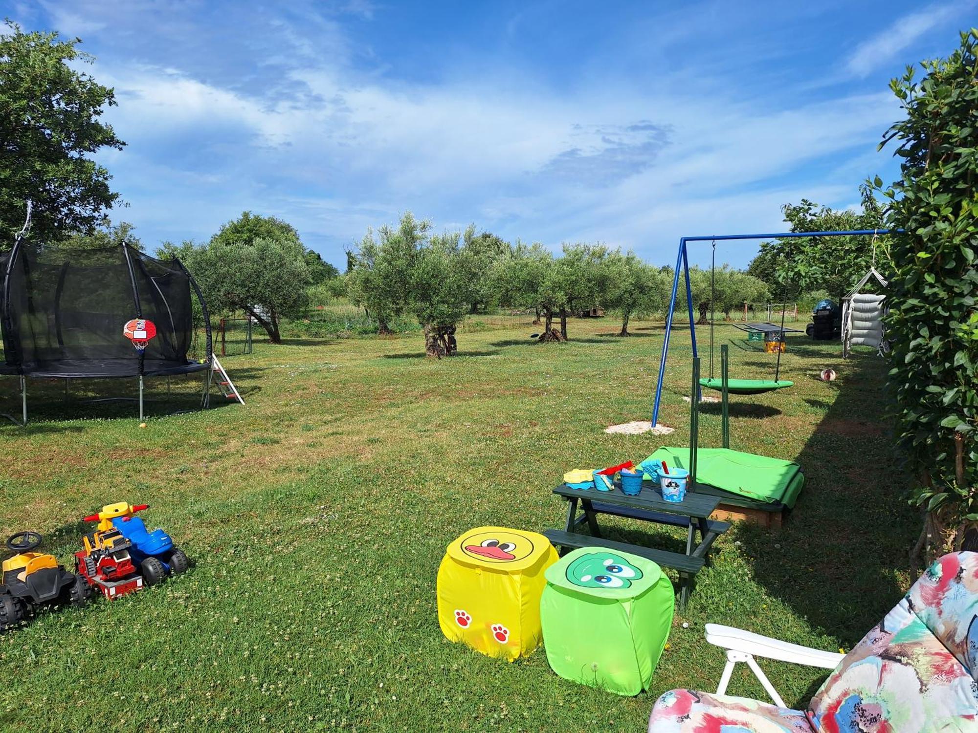 Apartmani Berber Babici Exterior photo